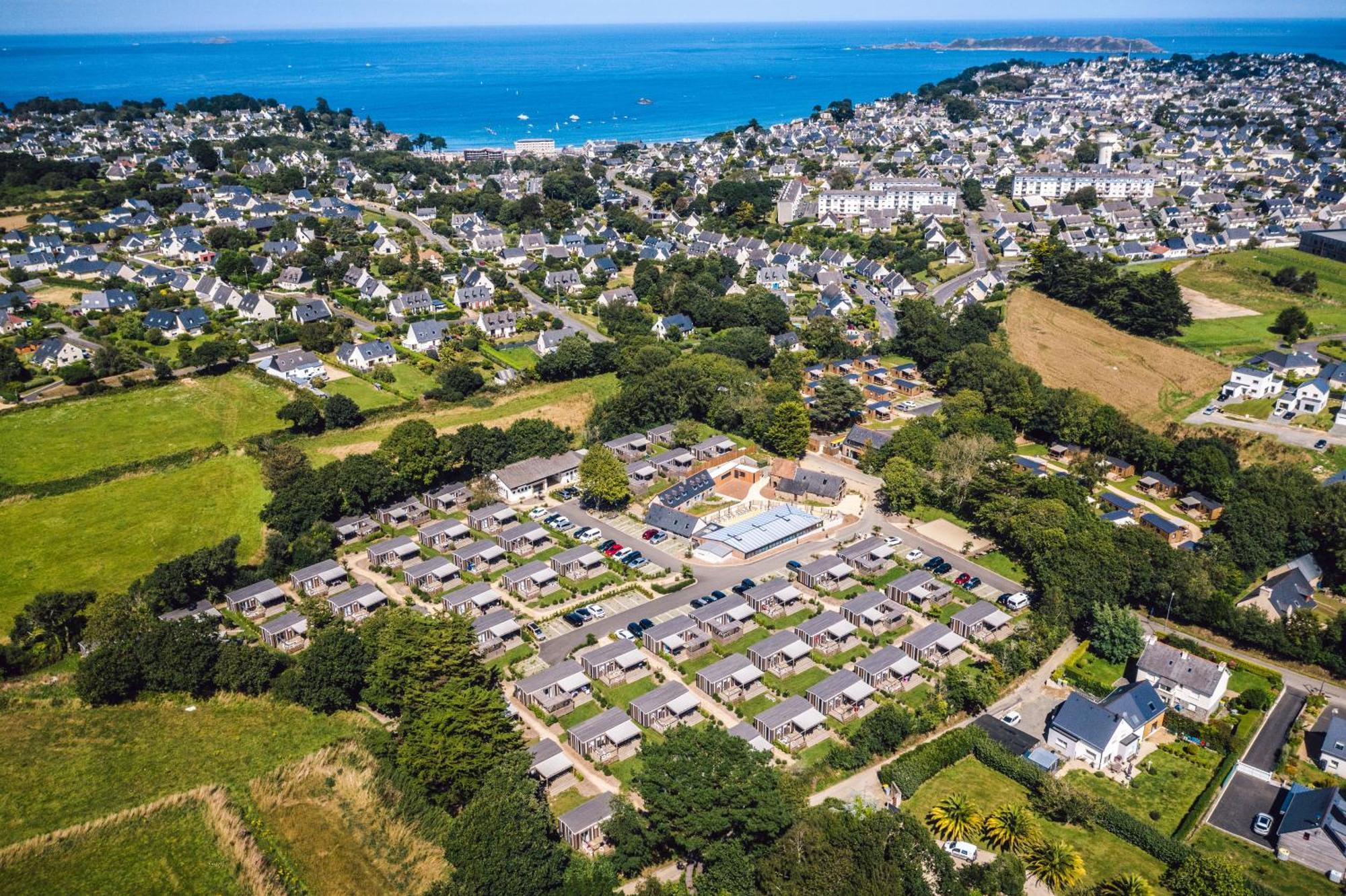 Camping Maeva Respire Le Village Perrosien 외부 사진